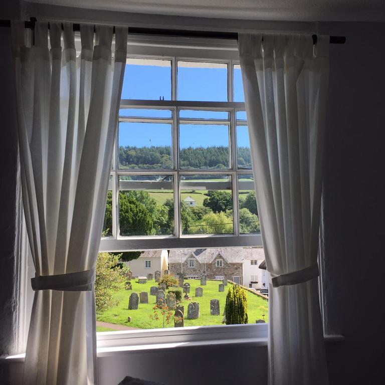 Red Lion Inn Sidbury Buitenkant foto